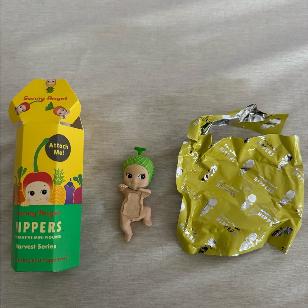 Sonny Angel Melon Hipper